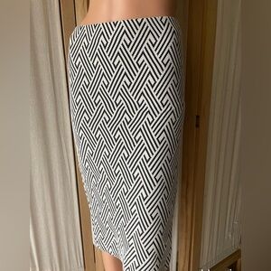 ZARA pencil stretch skirt, small